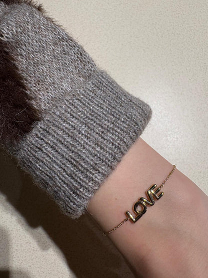 LOVE Letter Bracelet Gold